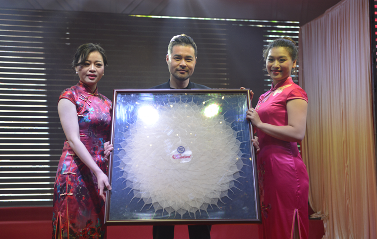 香港六盒宝点资料大全