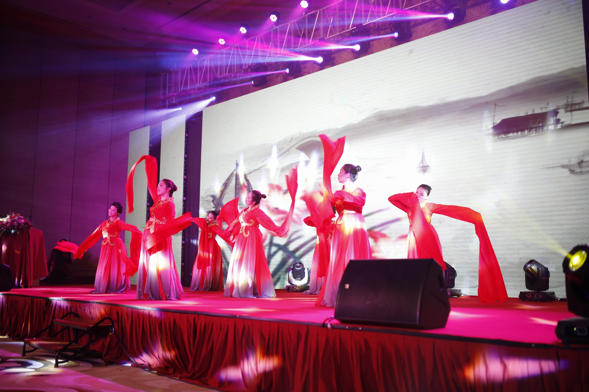 香港六盒宝点资料大全