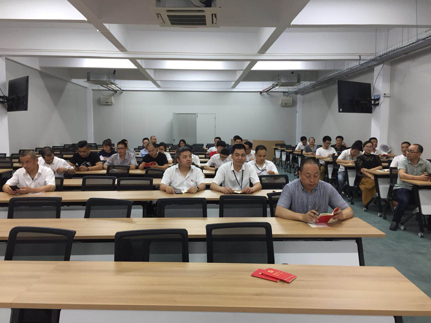 香港六盒宝点资料大全